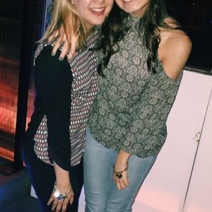 American Eagle Cold Shoulder Bell Sleeves
Top Size M